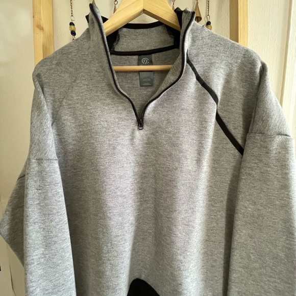 Champion Quarter Zip - Picture 2 of 4